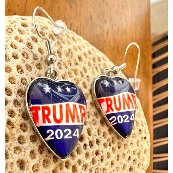 Trump 2024 MAGA Earrings Patriotic New Heart Shaped Dangle Hooks Electi… - Picture 9 of 12